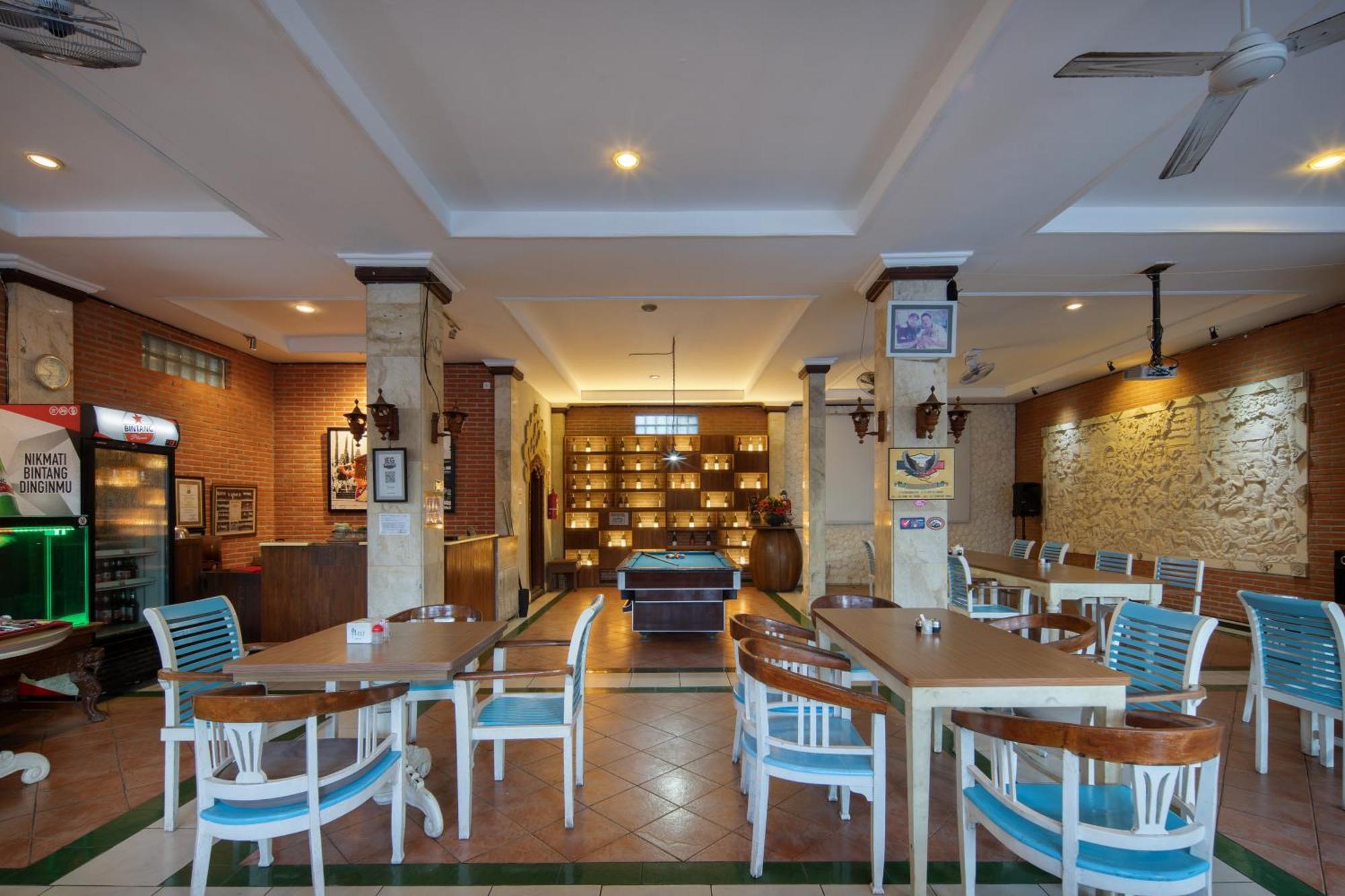Legian Village Beach Resort Esterno foto